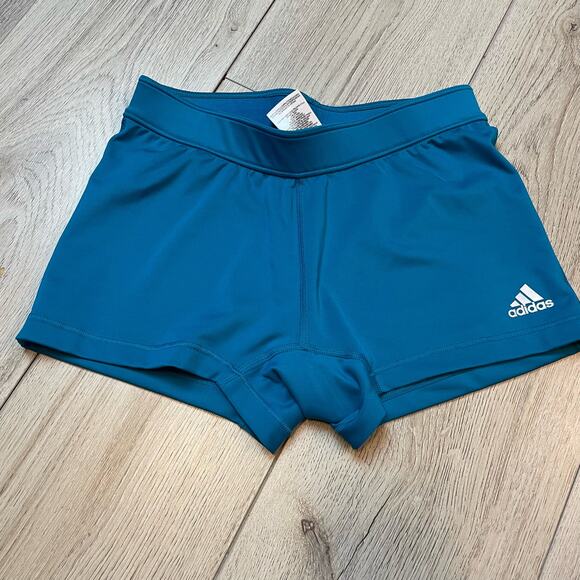 Girls Adidas Dri-Fit Athletic Shorts Size Medium - Picture 1 of 6
